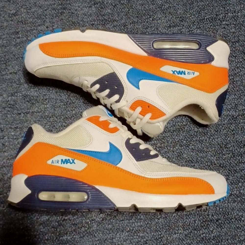 Nike Air Max 90